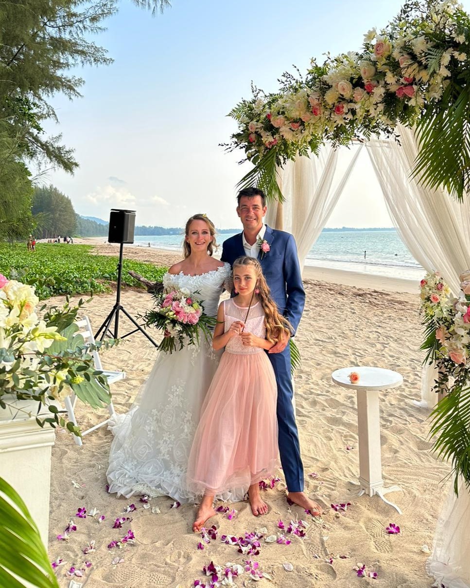 ladies wedding dress tailor Khaolak | Near Manathai